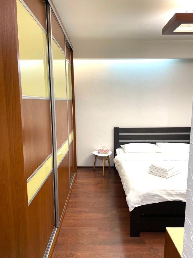 基辅市中心尊贵租屋酒店 - 基辅 基輔 外观 照片